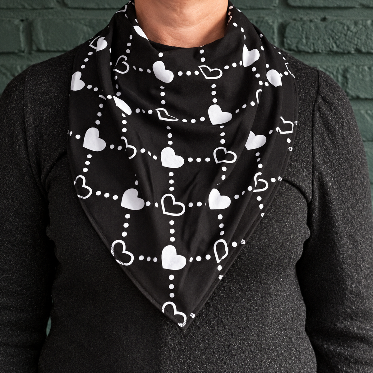 Bandana Bibble Black Lovehearts