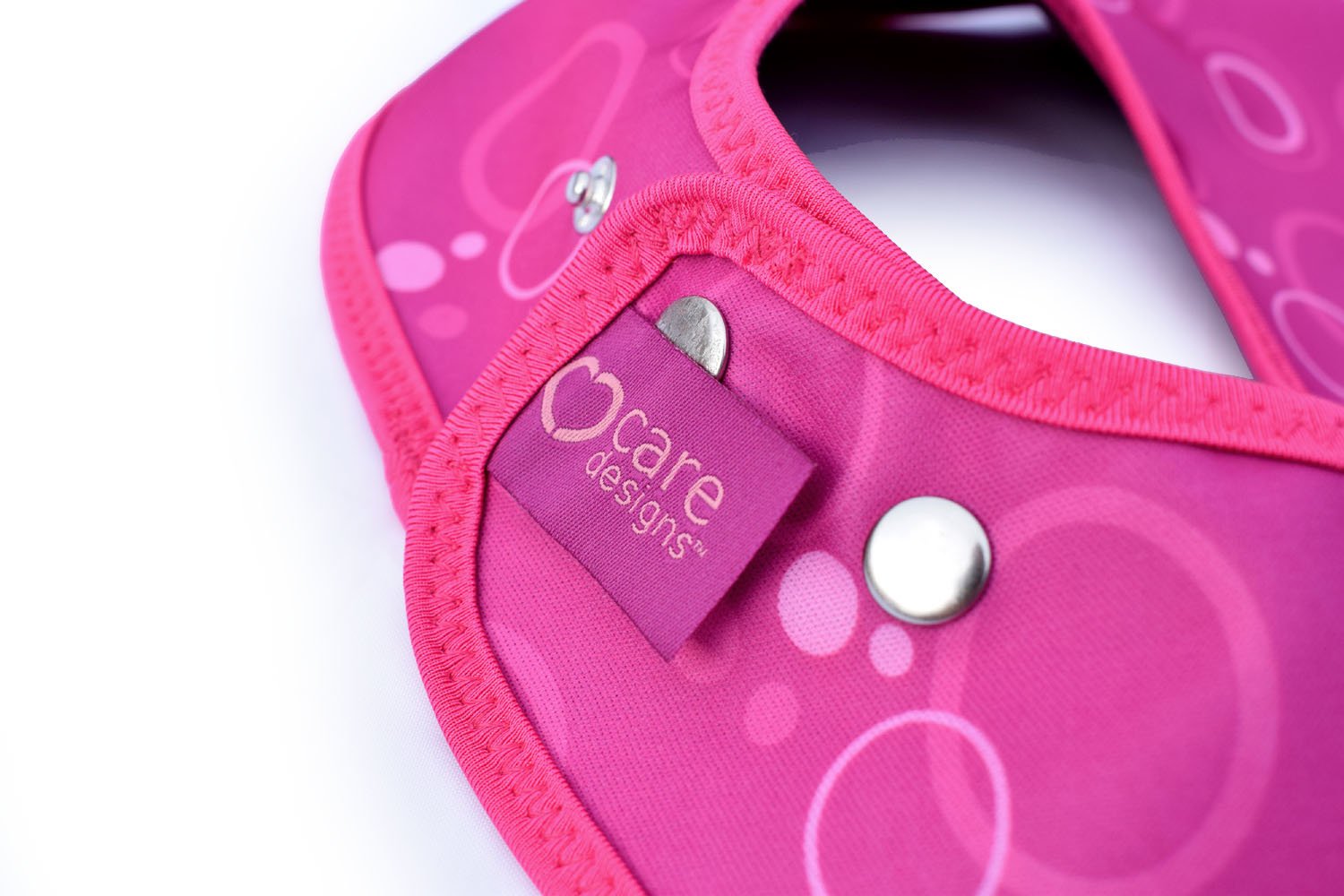 Care Designs Adult Bib- Junior- Pink Bubbles Orig- Neck2- 72dpi