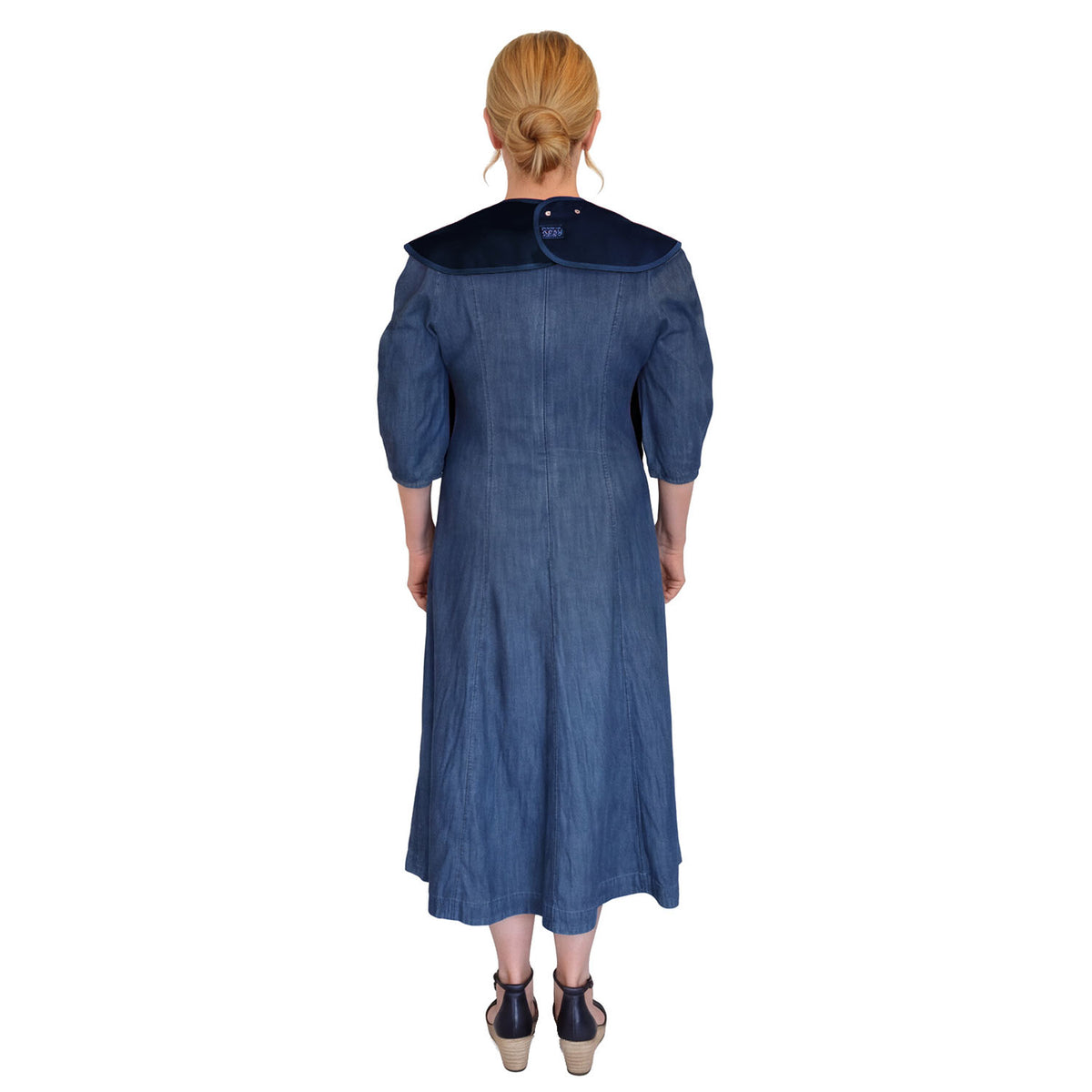 Wasserdichtes Lätzchen, das Bibetta Tabard Slab Large Navy Pro80