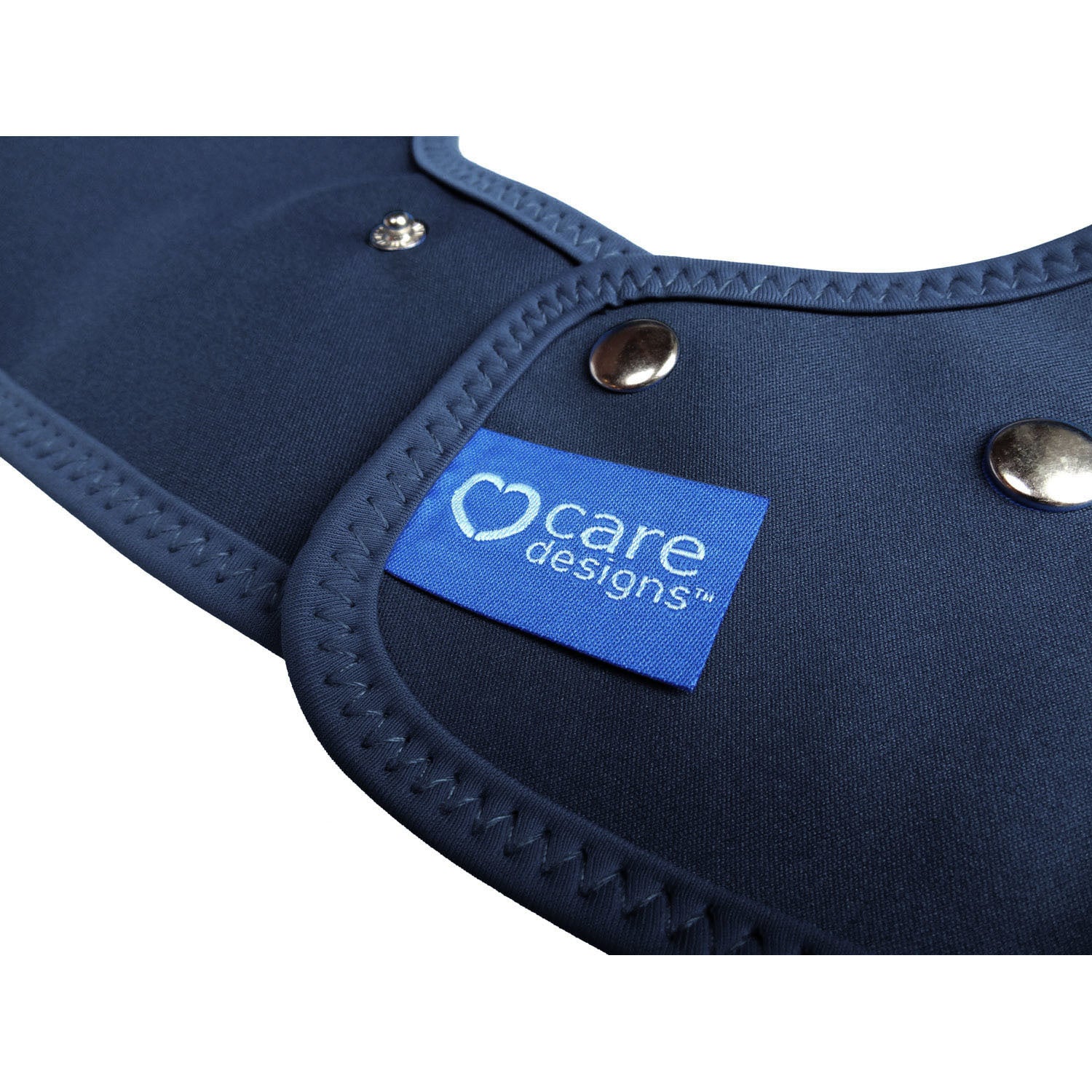 Care Designs Tabard Adult Bib NAVY label-close-up-72dpi