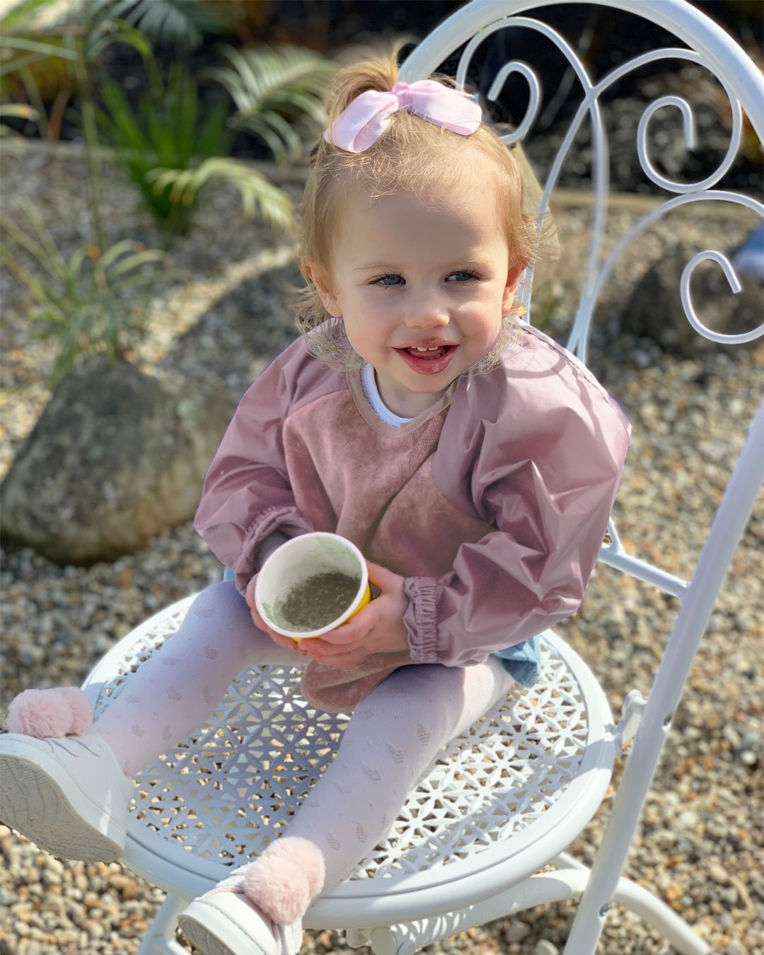 Sleeved-Bib-Dusty-Pink-Lifestyle